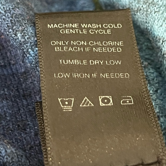 SOLD - On another Platform! Ali Miles Women Color Block Cowl Stretch Top Size M - Picture 4 of 8